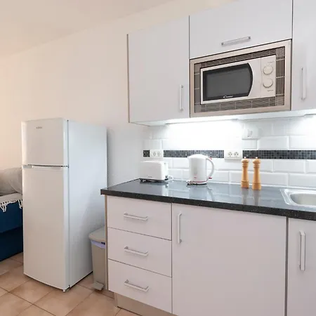 1 Bedroom Communal Heated Pool