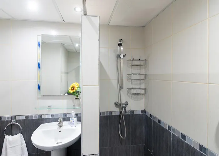 1 Bedroom Communal Heated Pool Los Cristianos (Tenerife)