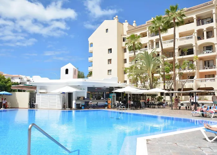 1 Bedroom Communal Heated Pool Los Cristianos (Tenerife)